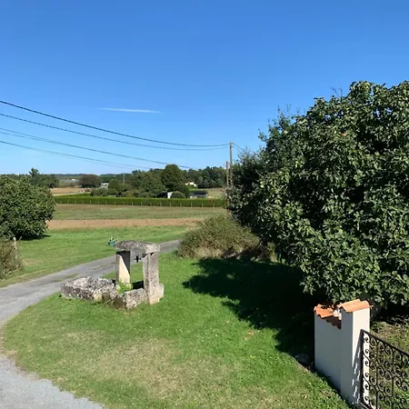 別荘 The Little House Saint-Simon-de-Bordes